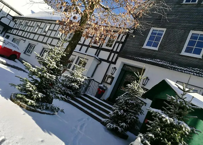 Zur Hohen Hunau שמאלנברג