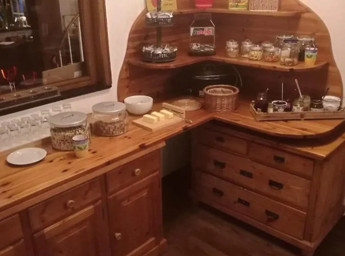 אורחן Zur Hohen Hunau